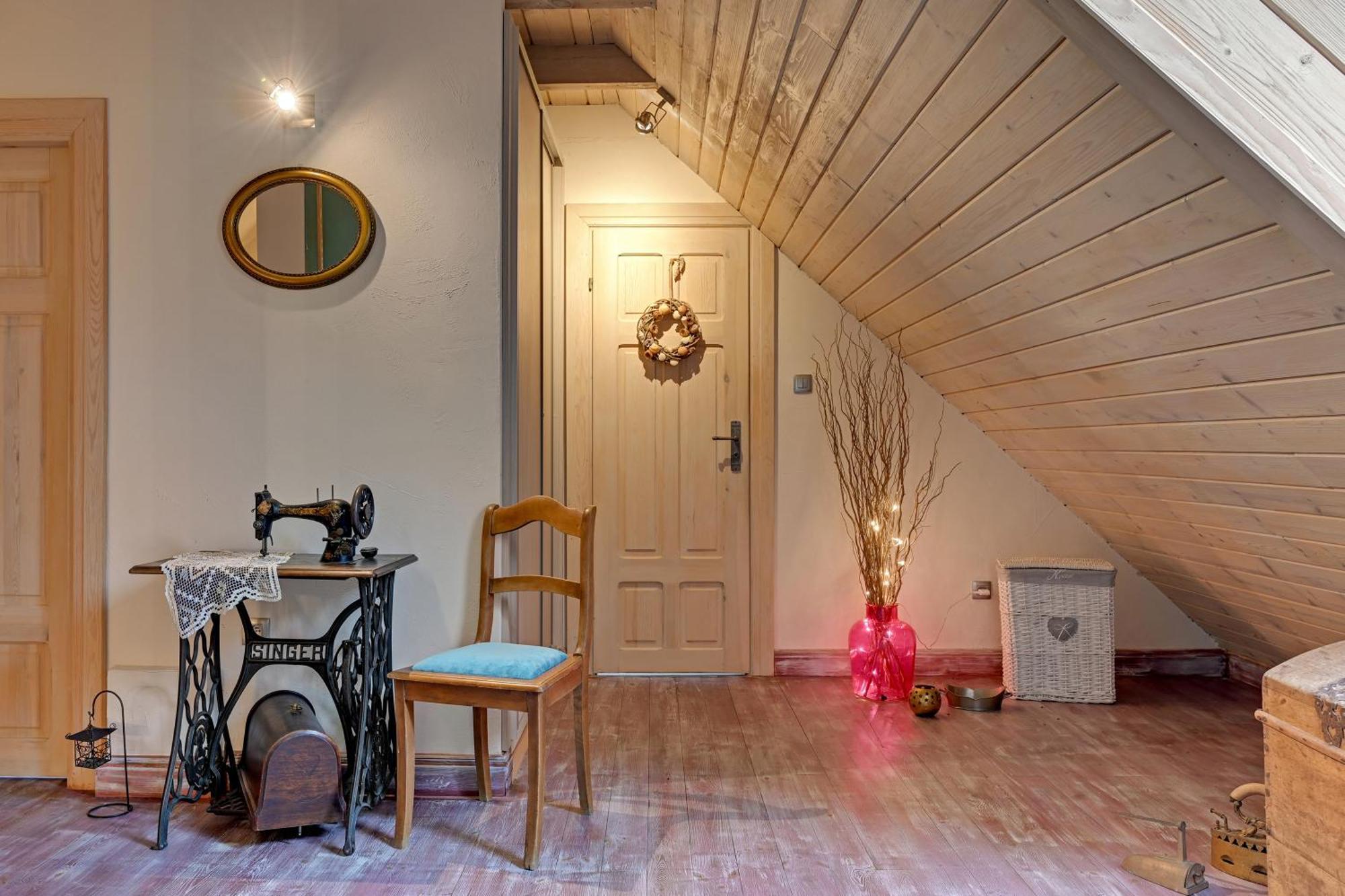 Lesny Dworek Sominy - Dom Z Sauna I Kominkiem エクステリア 写真
